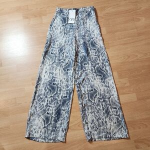 NWT Zara Satin Pull On Wide Leg Pants Off White Blue Snake Skin Print Pockets XS
